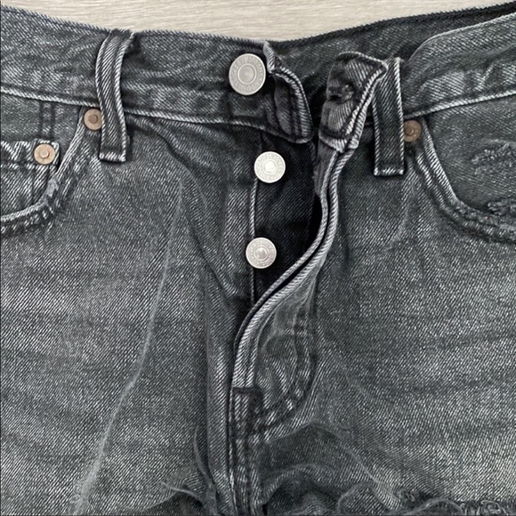 Levi’s 501 high waisted shorts black size 25 - Picture 3 of 4